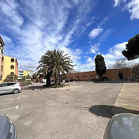 Alhambra Joli Piscine Proche Richelieu Cap D'agde *